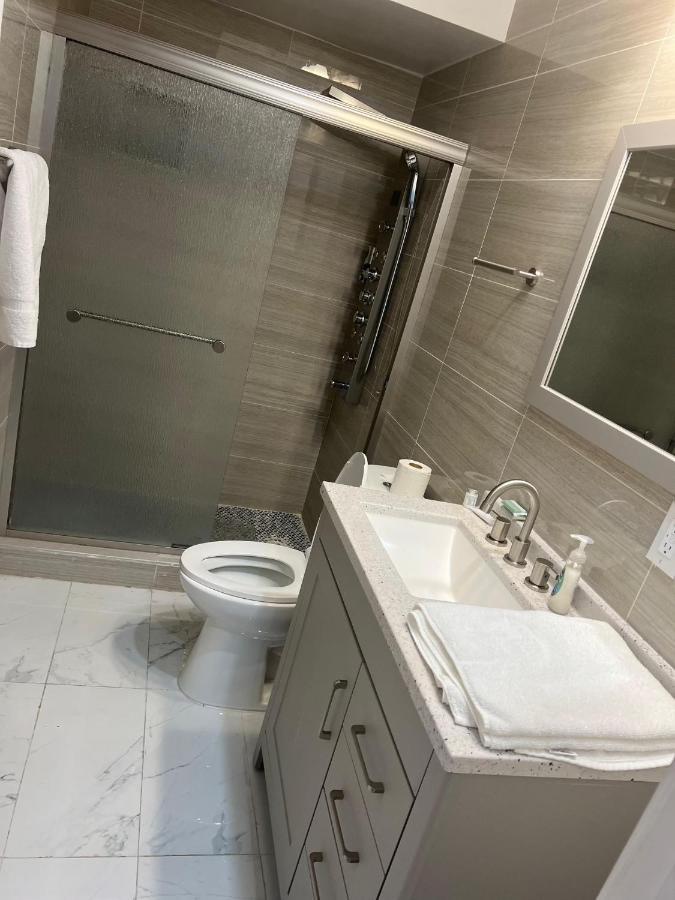 Cozy Inspired Studio Apartment Newark Exterior foto